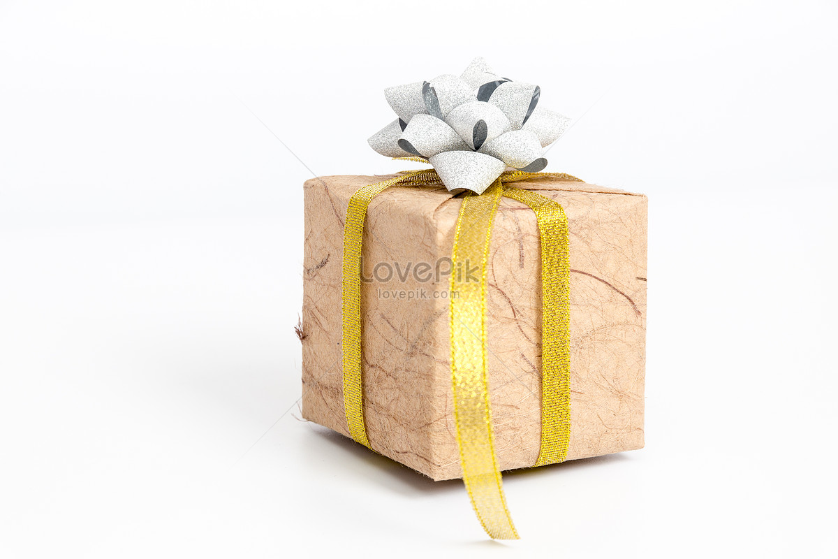 Photo de Boîte-cadeau Avec Rubans Dessin Animé Fond Blanc Isolé, boîte,  cadeau, carton Graphique images free download - Lovepik