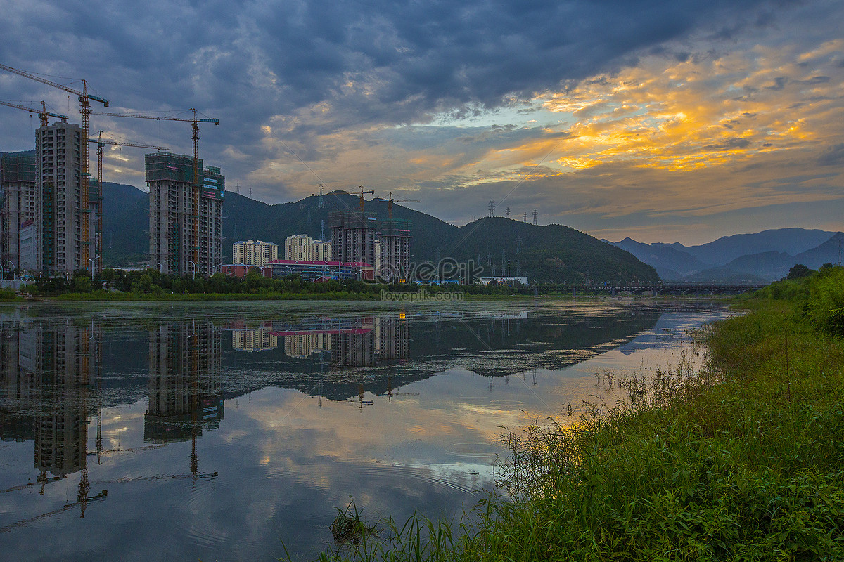 The City Of Clouds Picture And HD Photos | Free Download On Lovepik