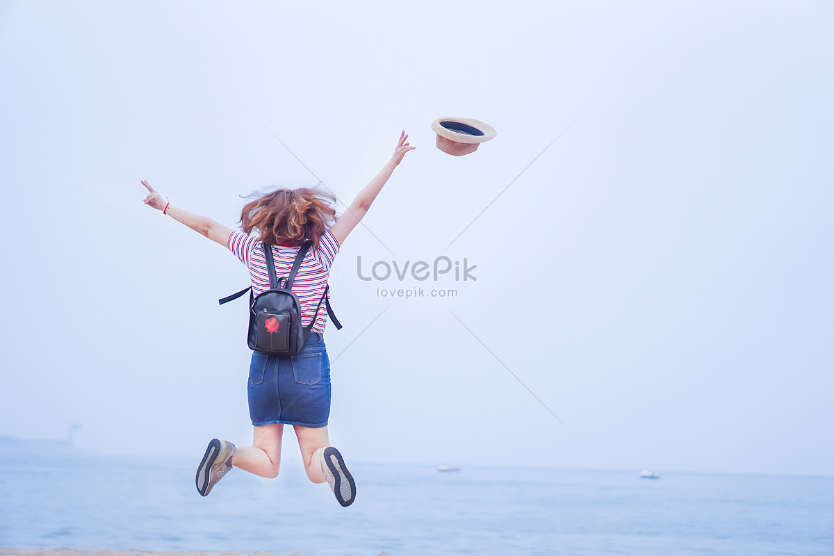                      - iStock