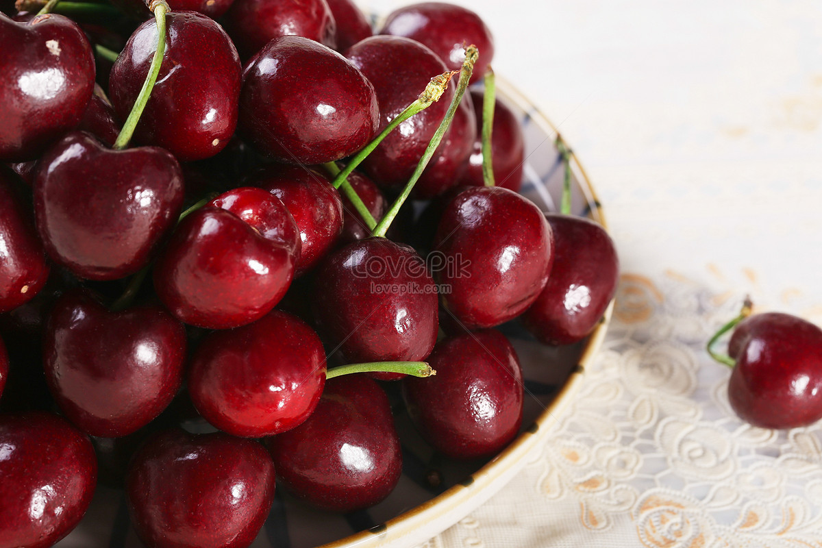 Huge cherry