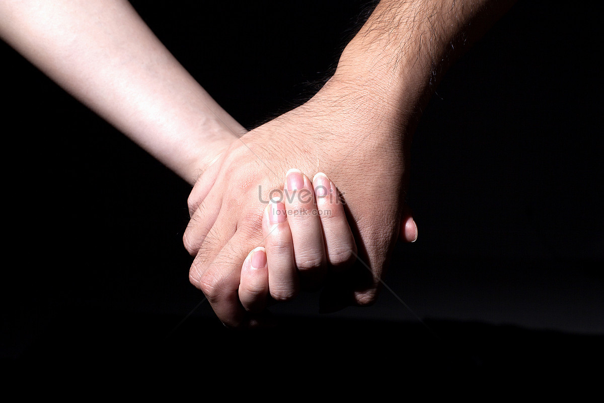 Hand In Hand Couple Picture And HD Photos | Free Download On Lovepik