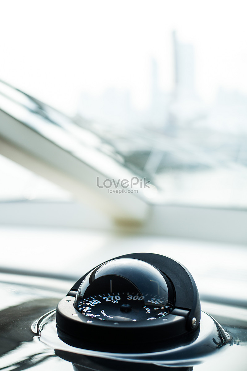 Luxury yacht, wiper, car driving, windscreen HD Photo