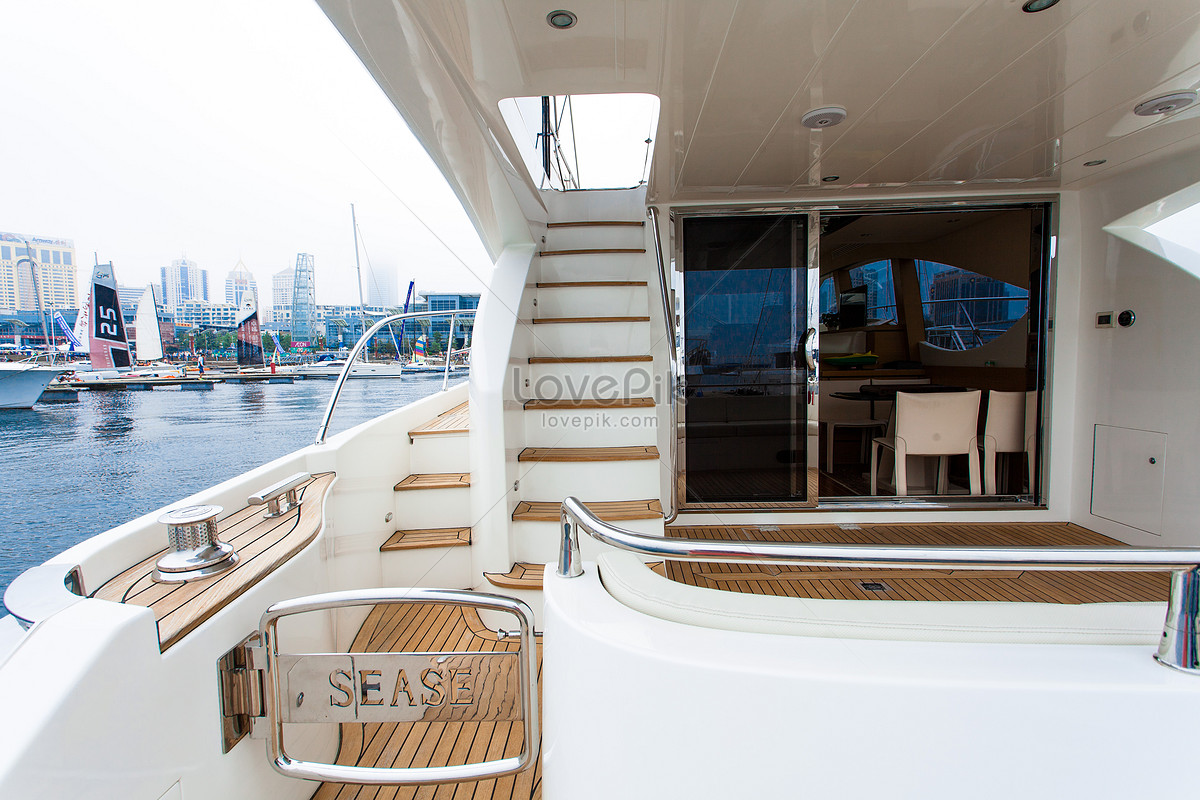 Luxury yacht, yacht deck, sea boat, sea travel HD Photo