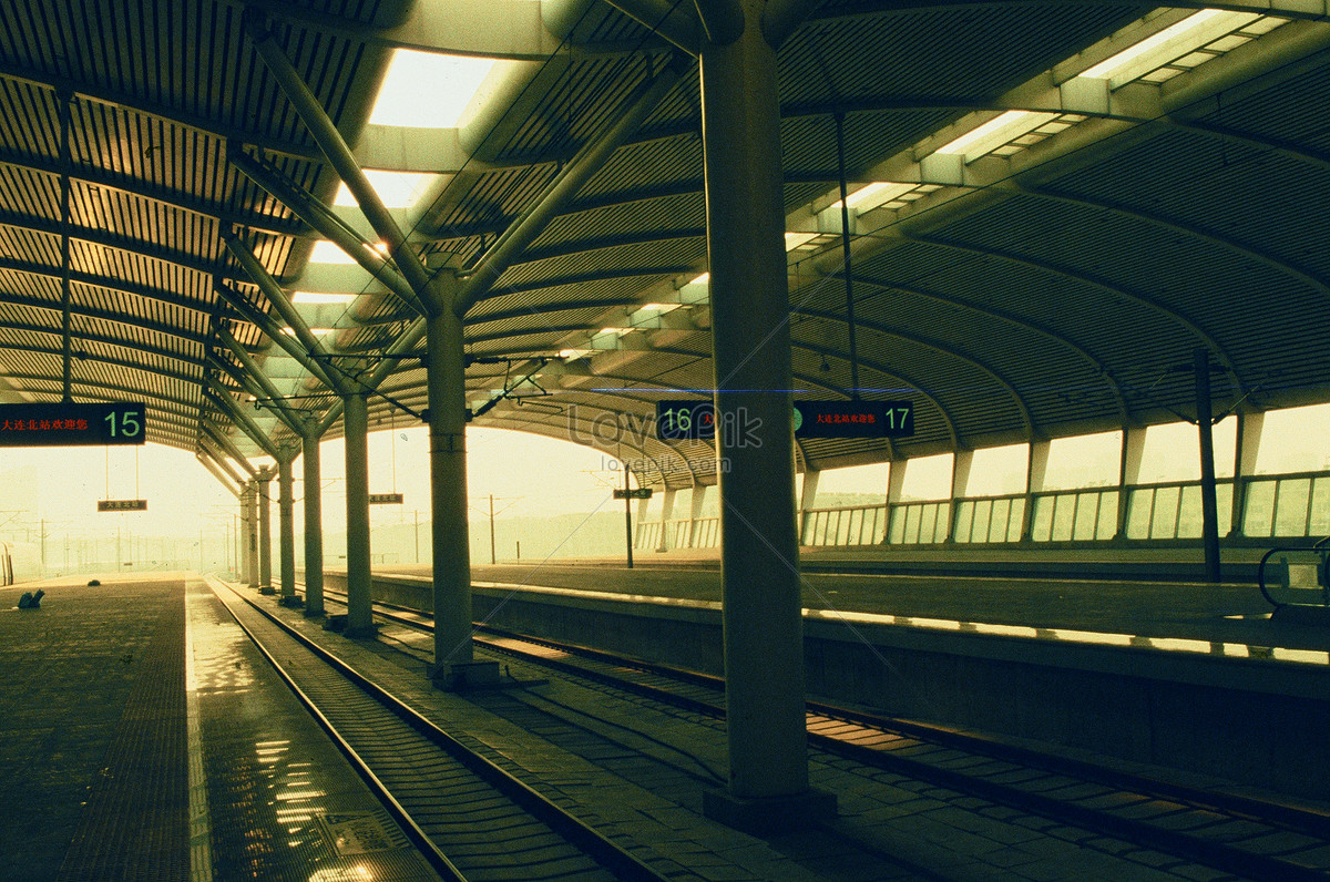 Платформа арка. Platform picture.