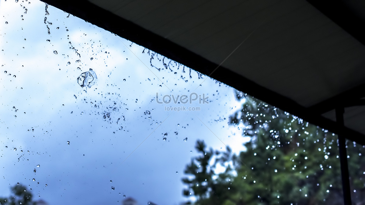 ảnh Mưa Rơi Xuống Từ Trên Mái Nhà Tải Xuống Miễn Phí, ảnh mưa, nước, mụn  giộp đẹp Trên Lovepik