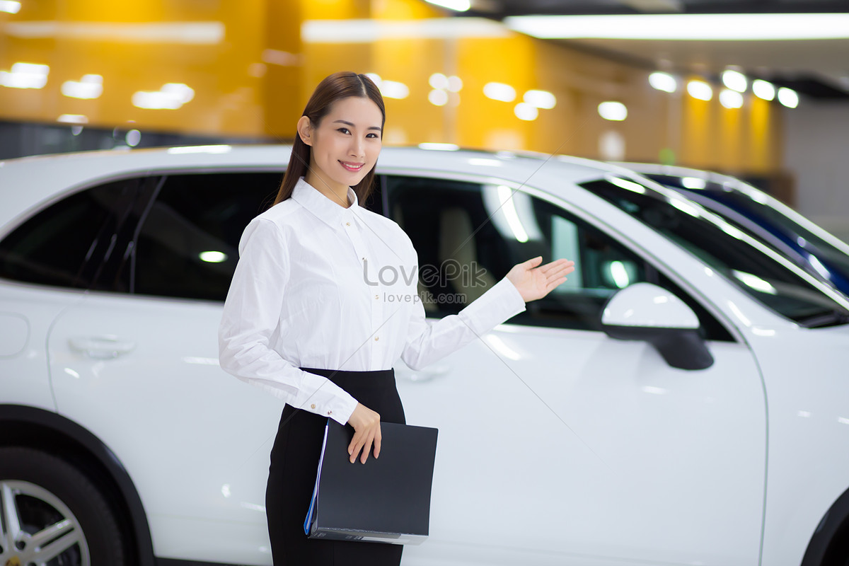 Car Sales Business Women Picture And HD Photos | Free Download On Lovepik