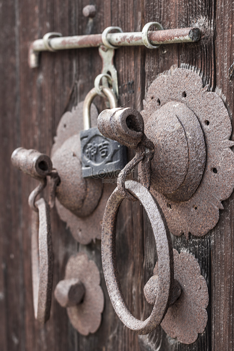 4+ Thousand Child Door Lock Royalty-Free Images, Stock Photos & Pictures