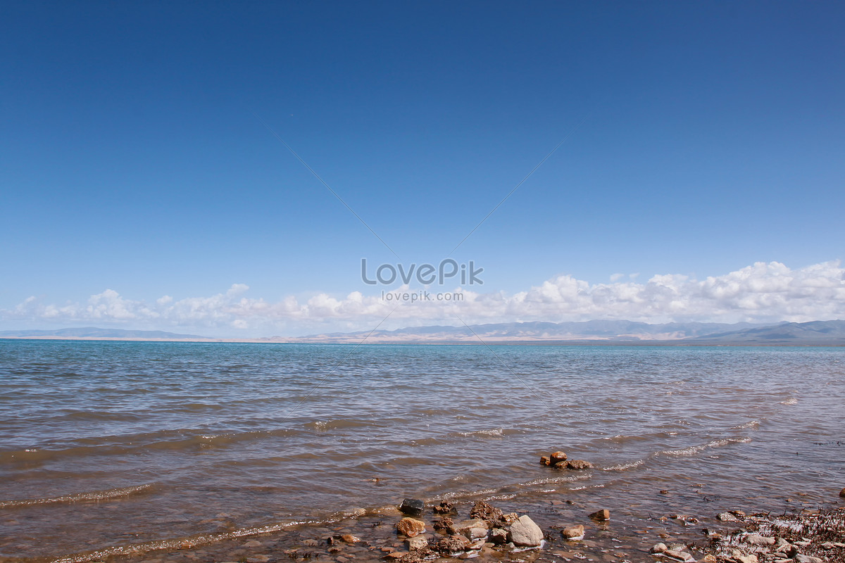 Qinghai Lake In Autumn Picture And HD Photos | Free Download On Lovepik