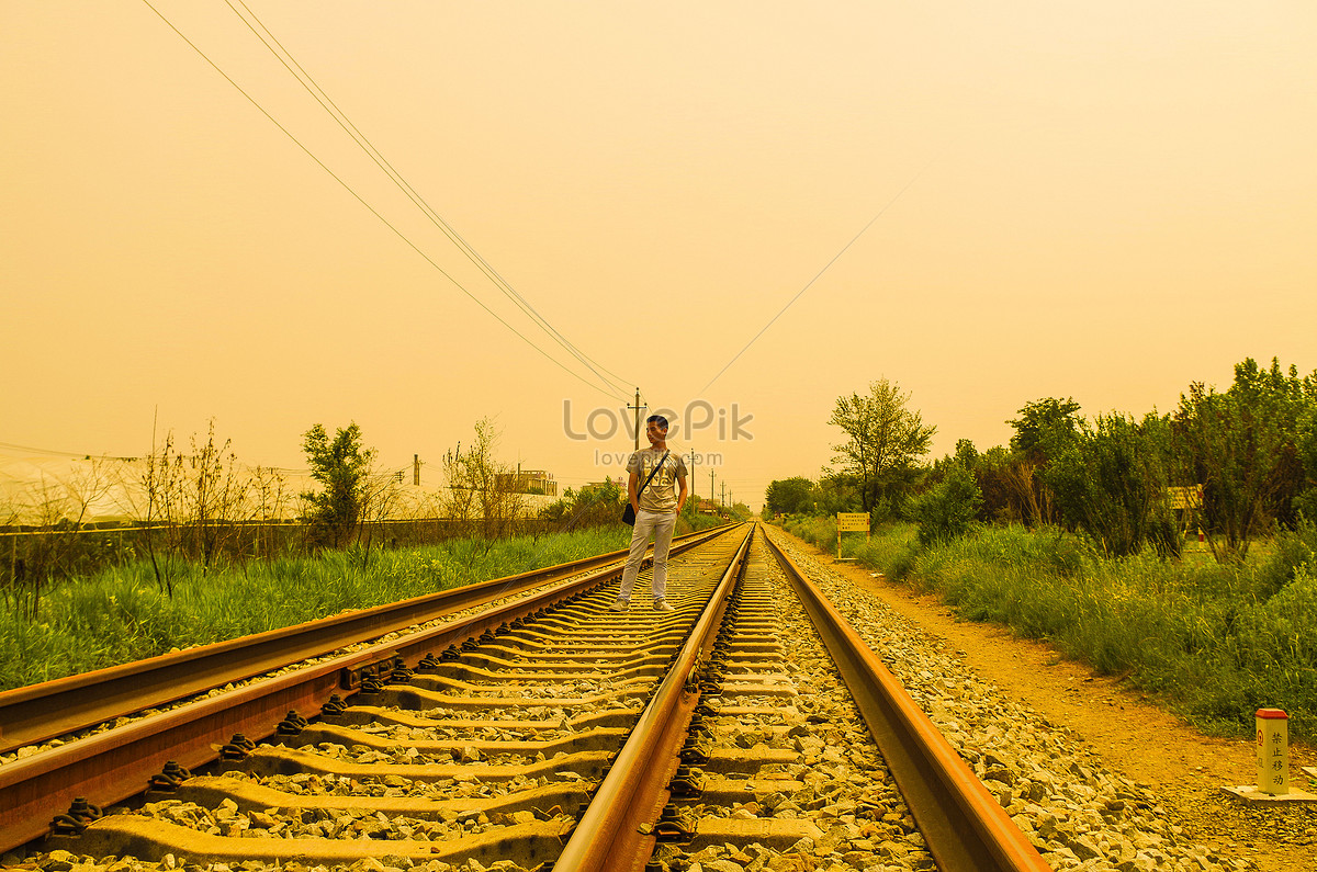 Rail Impression Picture And HD Photos | Free Download On Lovepik