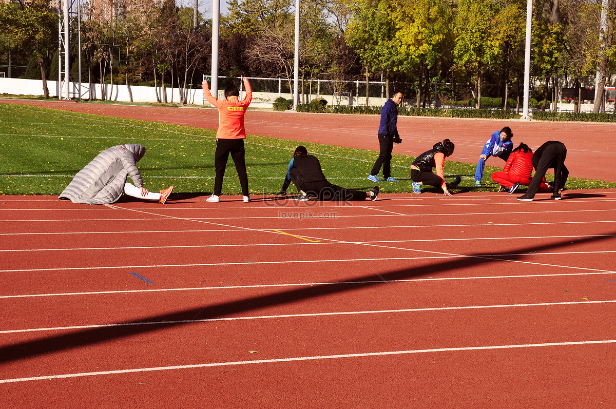 A sport ground is. Sports ground перевод. Covered Sport ground reference.