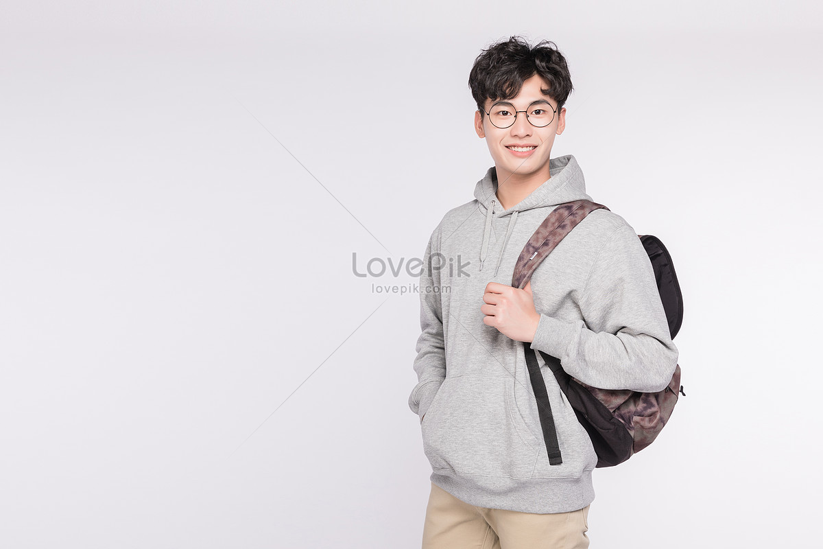 背着书包上学的男生设计图__广告设计_广告设计_设计图库_昵图网nipic.com
