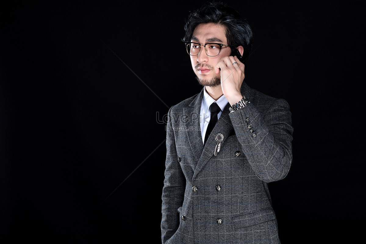 Business Male Uncle Image Call Action Picture And HD Photos | Free Download  On Lovepik