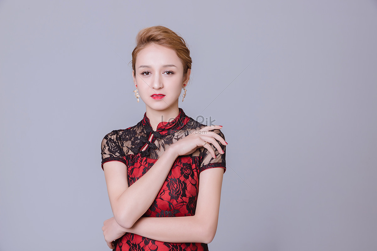 Elegant Cheongsam Beauty Model Picture And HD Photos | Free Download On ...