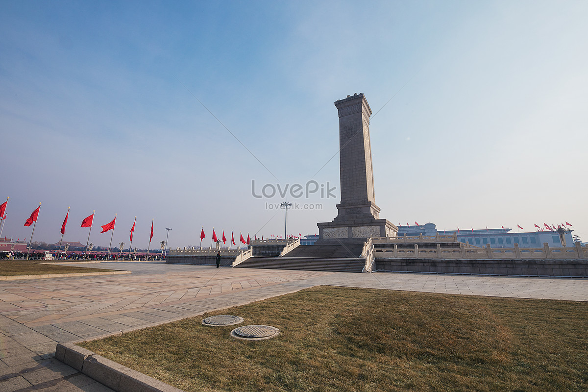 Monument To The Peoples Heros Picture And HD Photos | Free Download On ...