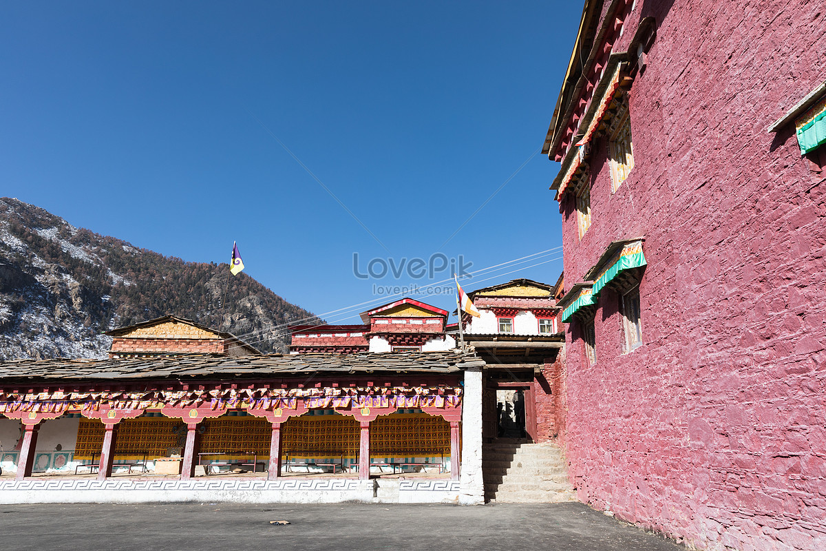 Pagoda Temple Temple In Daocheng Picture And HD Photos Free Download