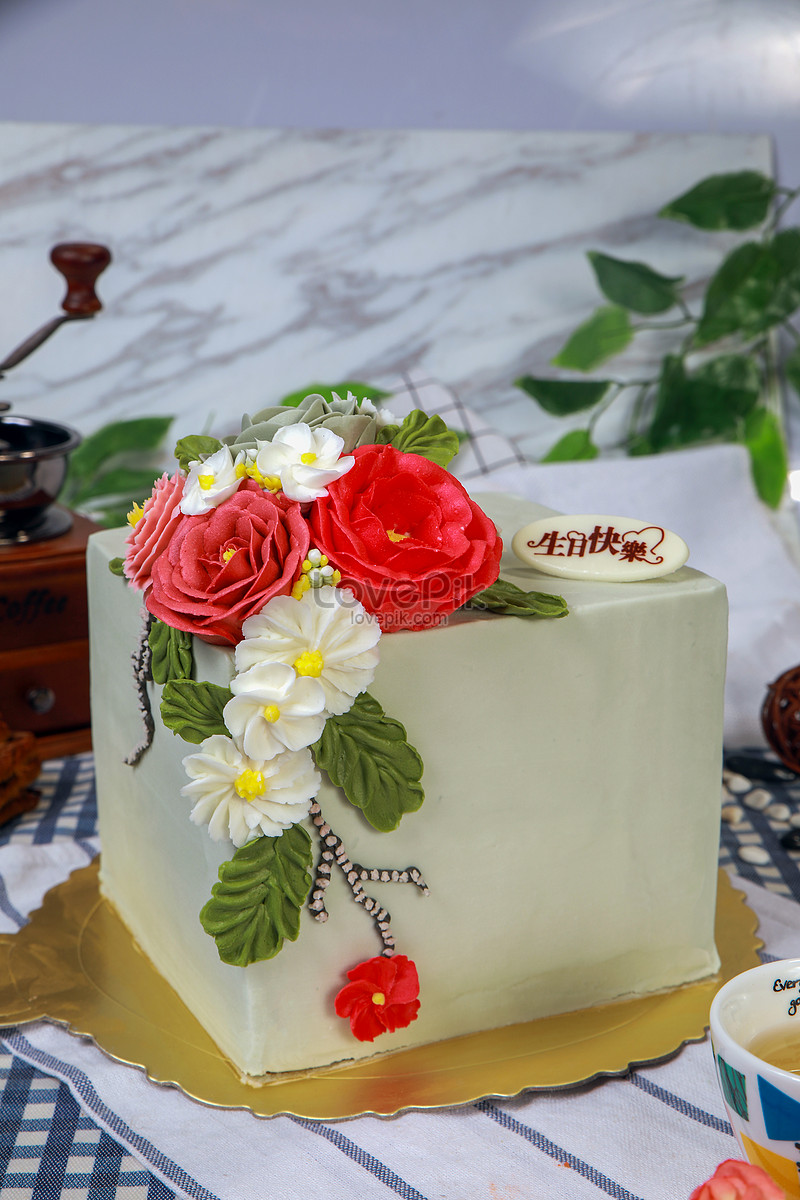 1-TIER BAKUL SIAH DESIGN CAKE - 1KG – Rosalind Home Bakes