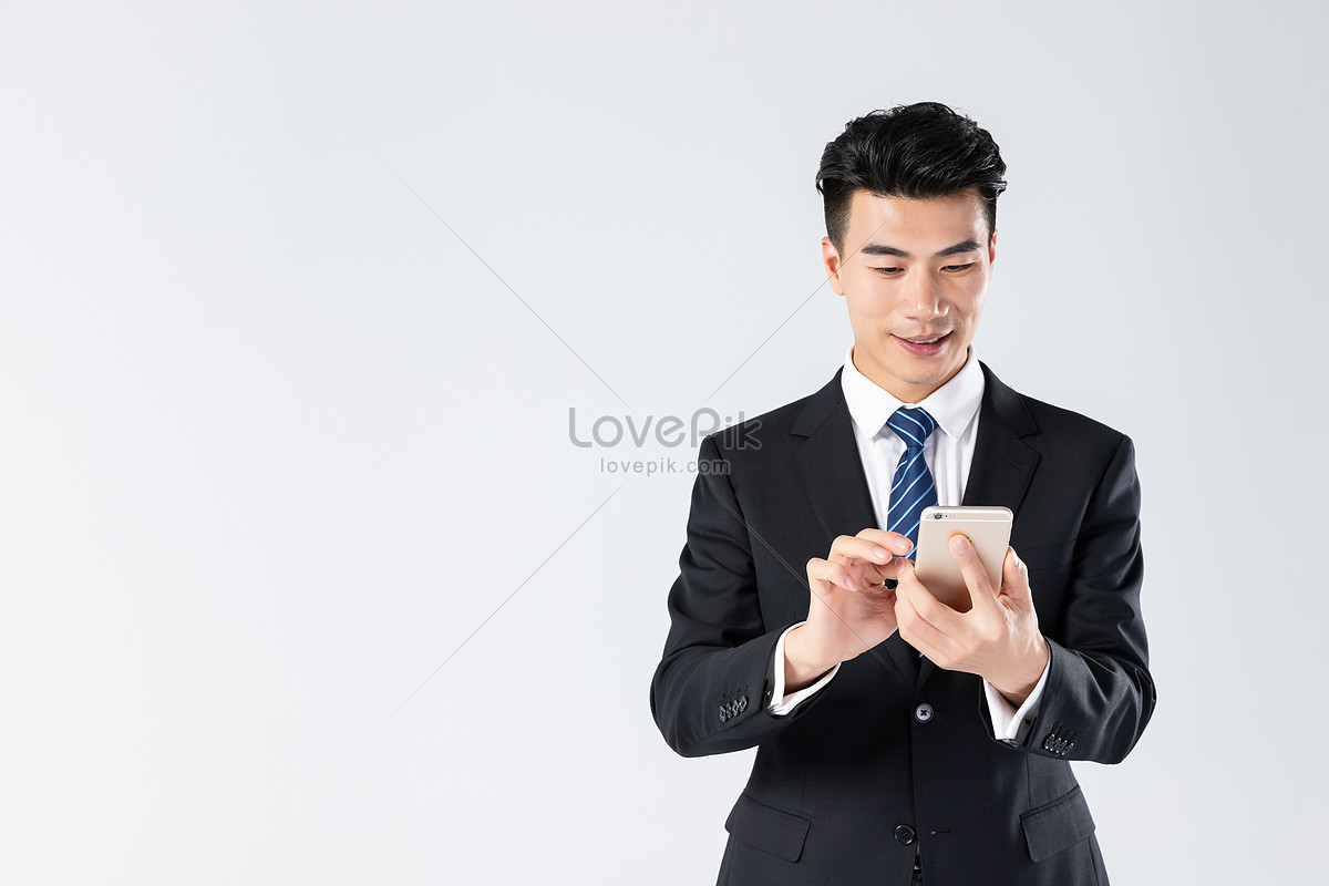 Business Men Use Mobile Phones Picture And HD Photos | Free Download On ...