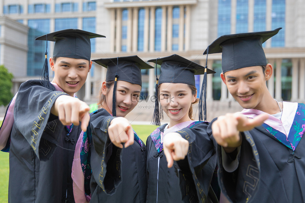 Confident Graduates Picture And HD Photos | Free Download On Lovepik