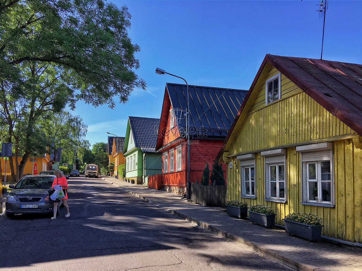 Европейские литовские загородные дома цвета изображение_Фото номер  500970685_JPG Формат изображения_ru.lovepik.com