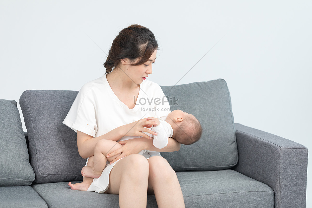 Maternal And Infant Maternal Love Picture And HD Photos | Free Download ...