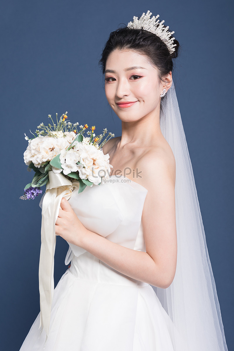 Wedding Dress PNG Image - Free Download