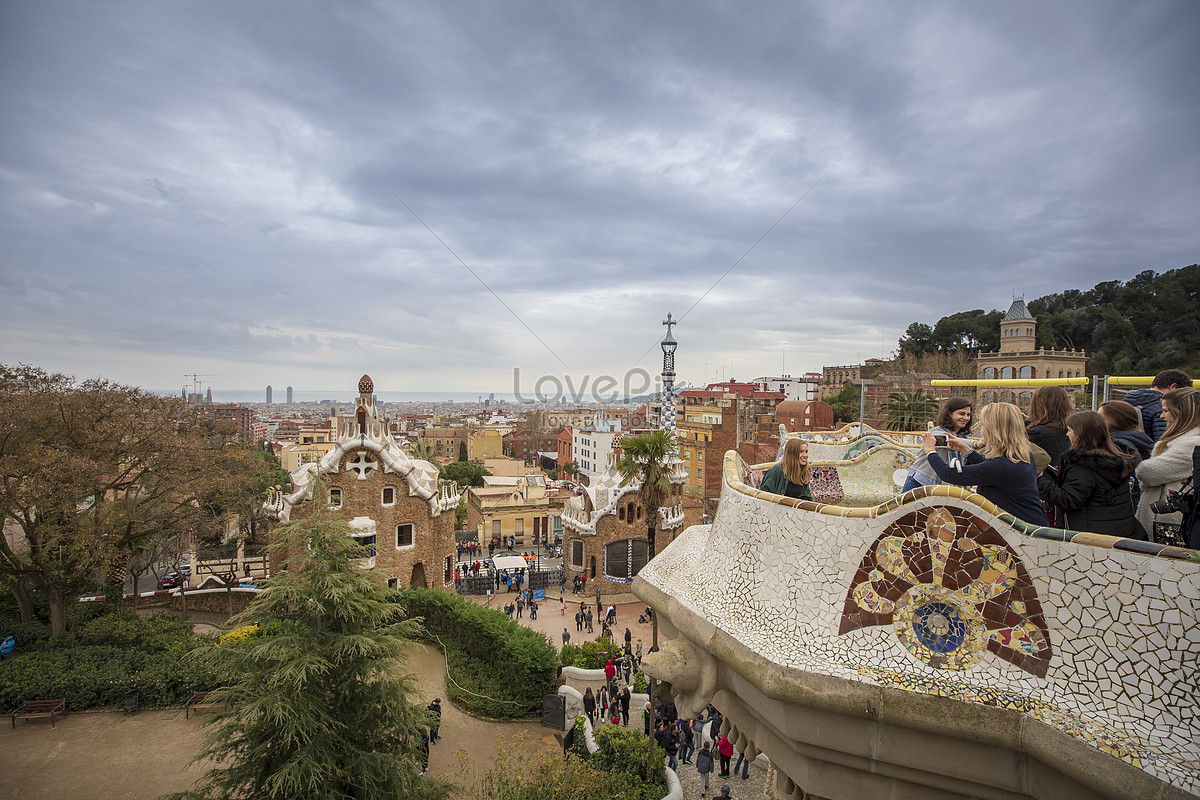 Ancient Barcelona Park Spain Picture And HD Photos | Free Download On ...