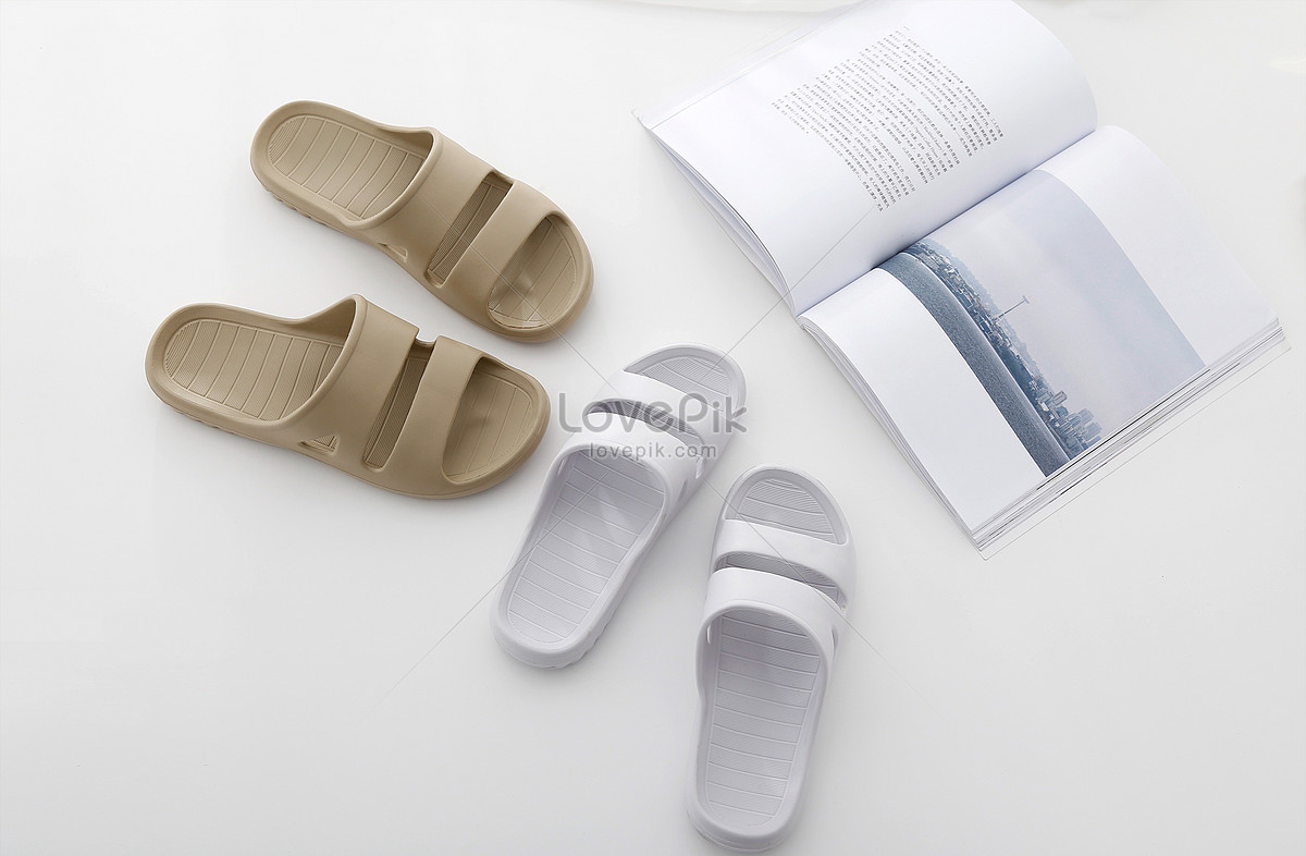 Slide sandals mockup » Free Download Graphics, Fonts, Vectors, Print  Templates - GFXMountain.com