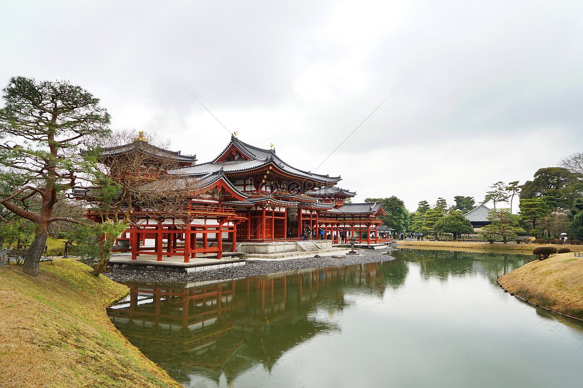 Замок Byodoin.