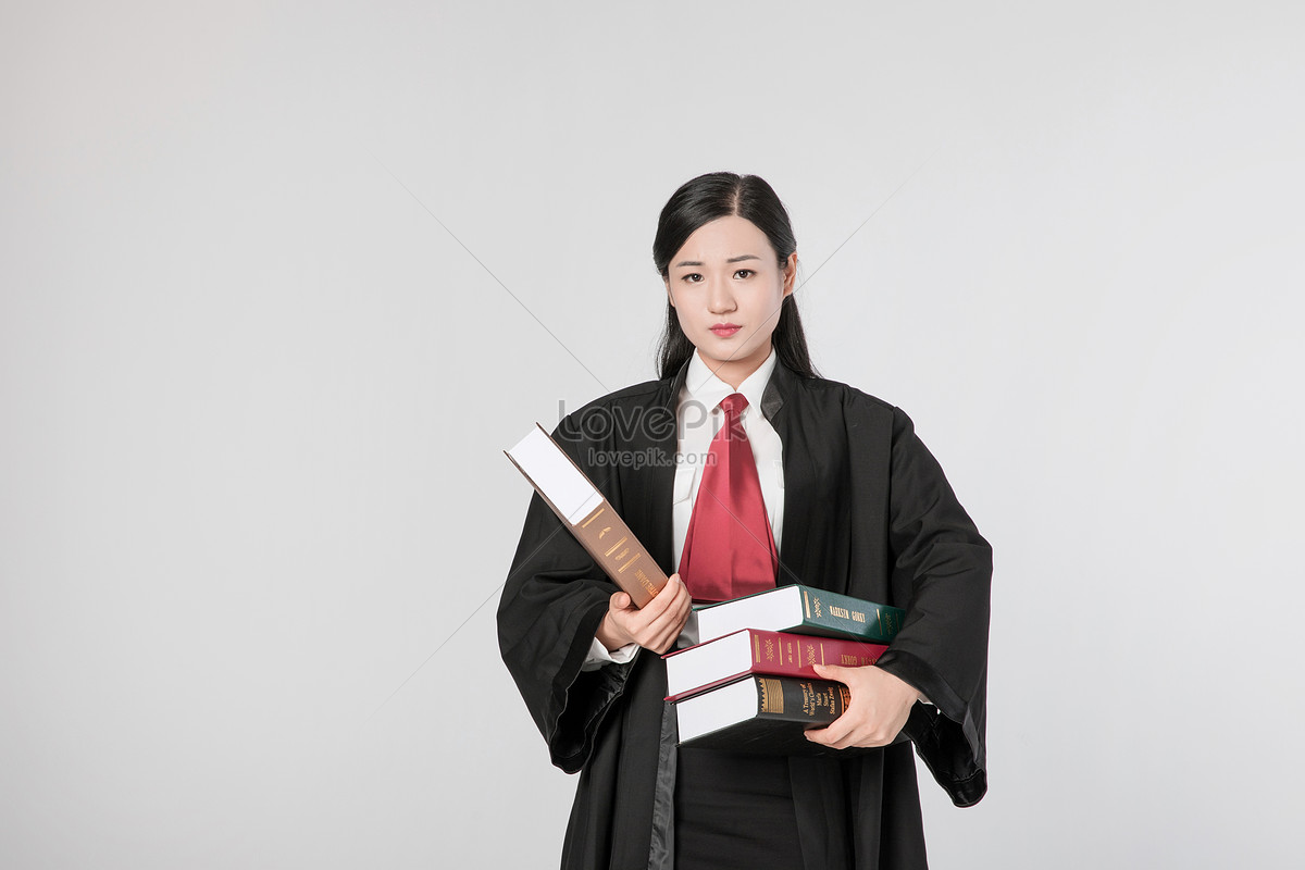 1,400+ Female Lawyer In Court Stock Videos and Royalty-Free Footage -  iStock | Lie detector, Female cop, Business woman