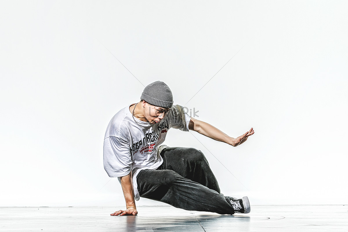 Tough Hip Hop Girl in Dance Pose Stock Photo - Image of dancing, roughneck:  5966338