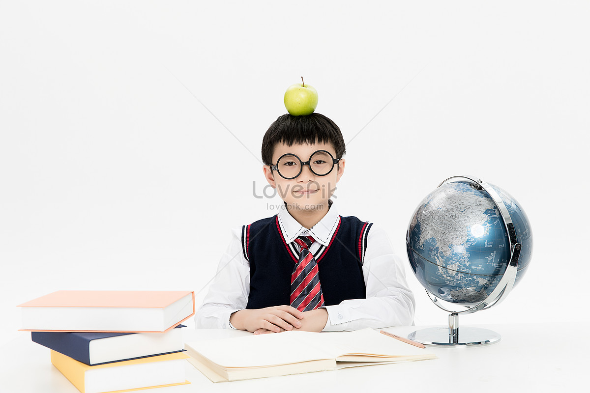 Children Studying Geography Picture And HD Photos | Free Download On ...