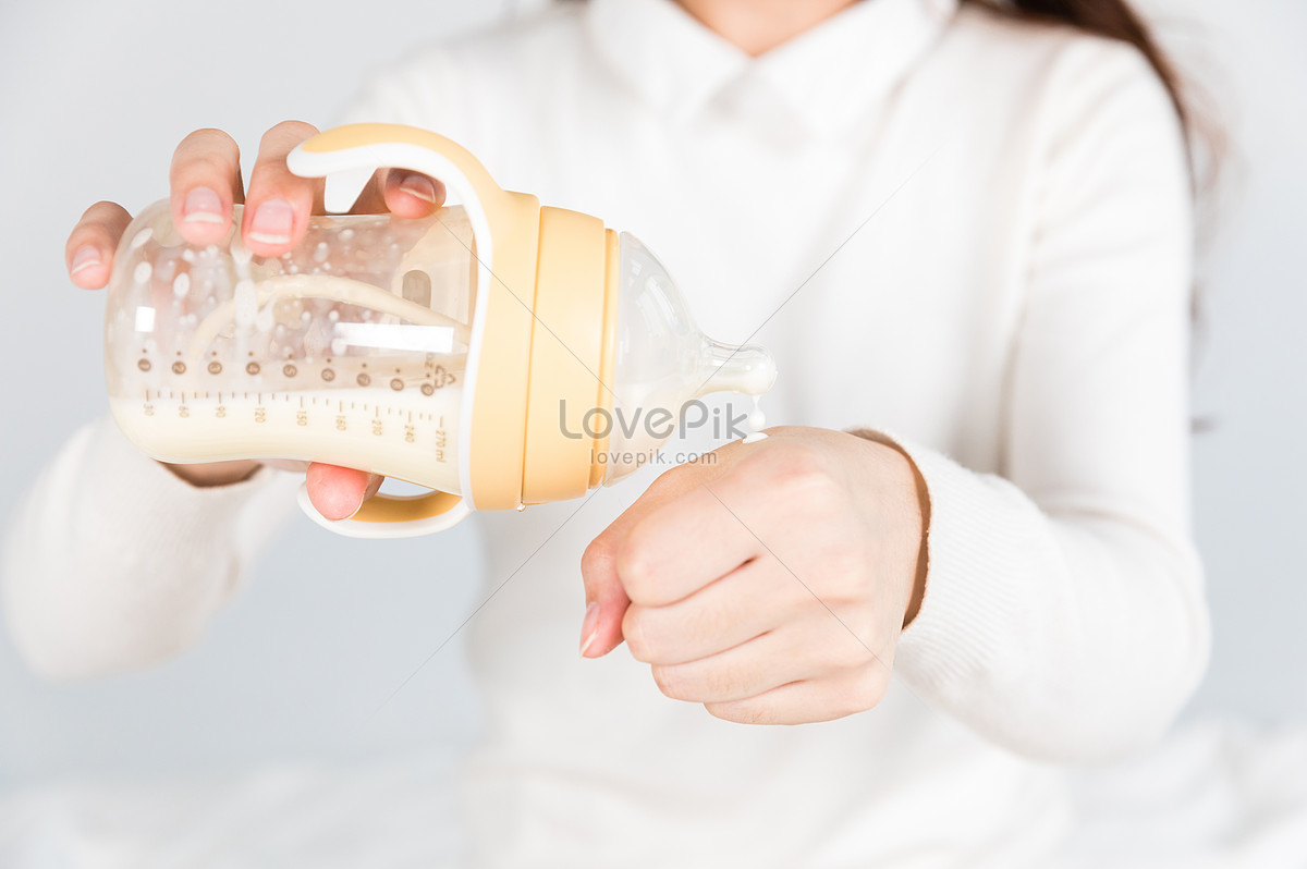 moms-milk-test-temperature-picture-and-hd-photos-free-download-on-lovepik