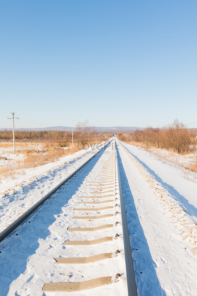 Snowy Train Tracks Picture And HD Photos | Free Download On Lovepik