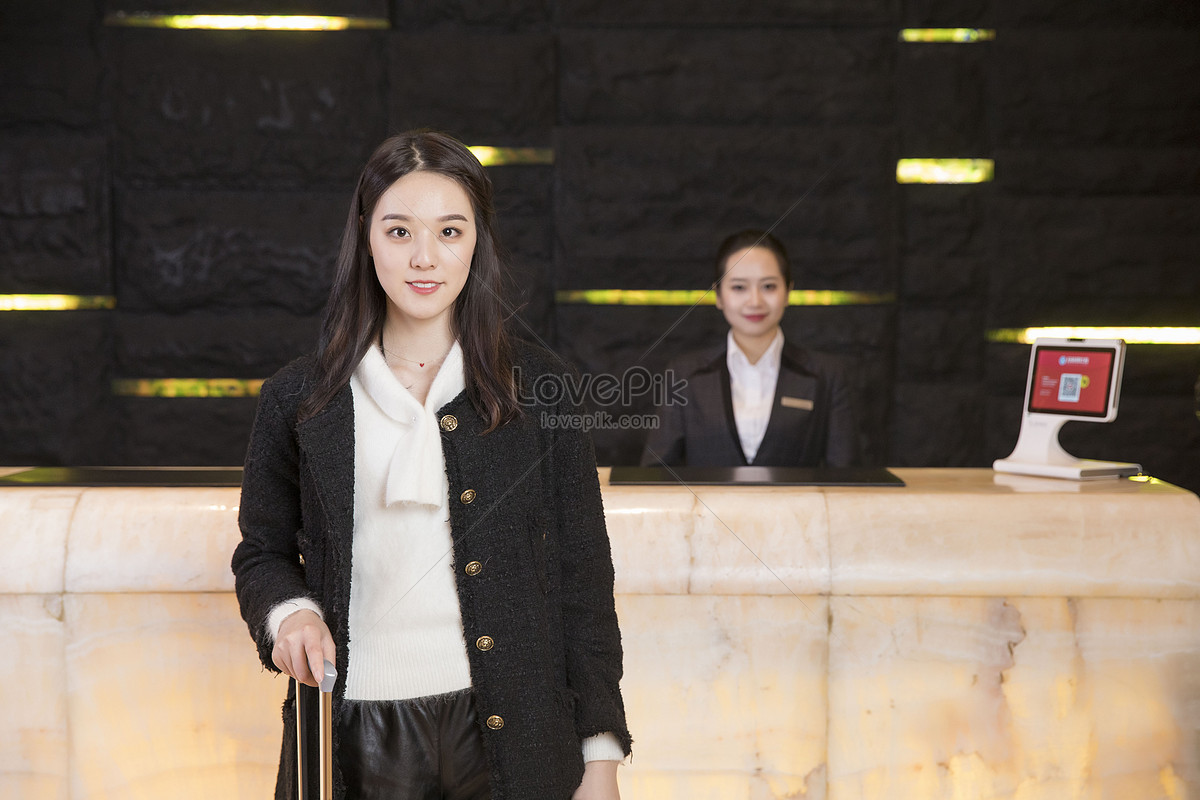 Hotel Front Desk Service Picture And HD Photos | Free Download On Lovepik