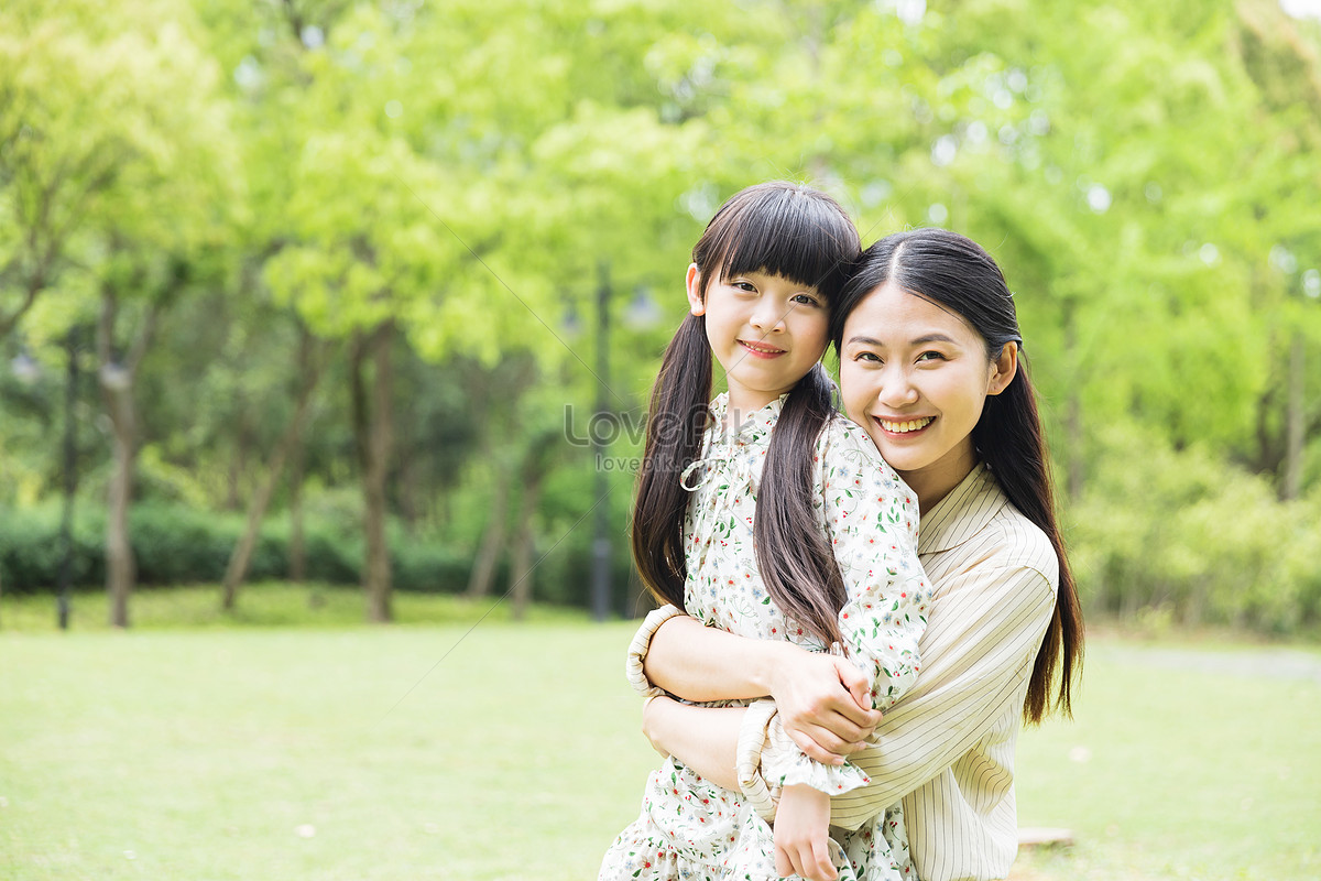 Японское жена и дочь
