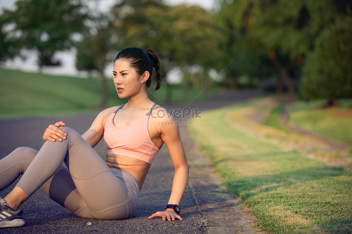 Female Outdoor Sports Injury, Material, Running, Sick PNG Hd