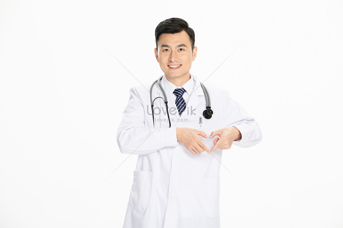 Мужской врач по мужским