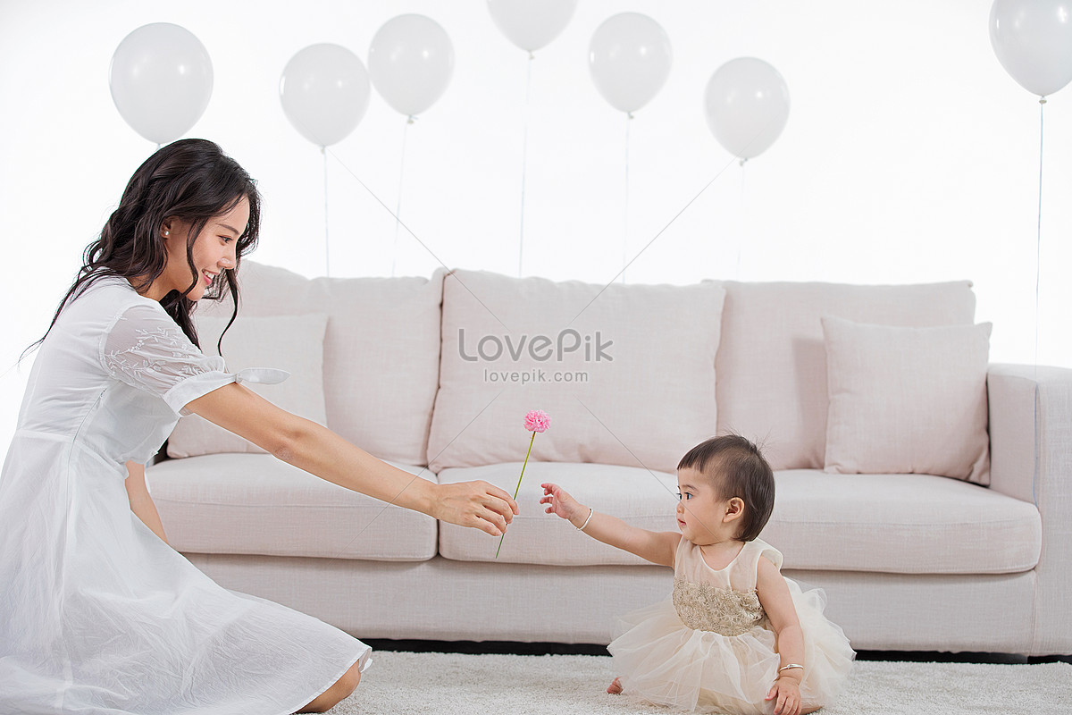 Maternal Baby Picture And HD Photos | Free Download On Lovepik