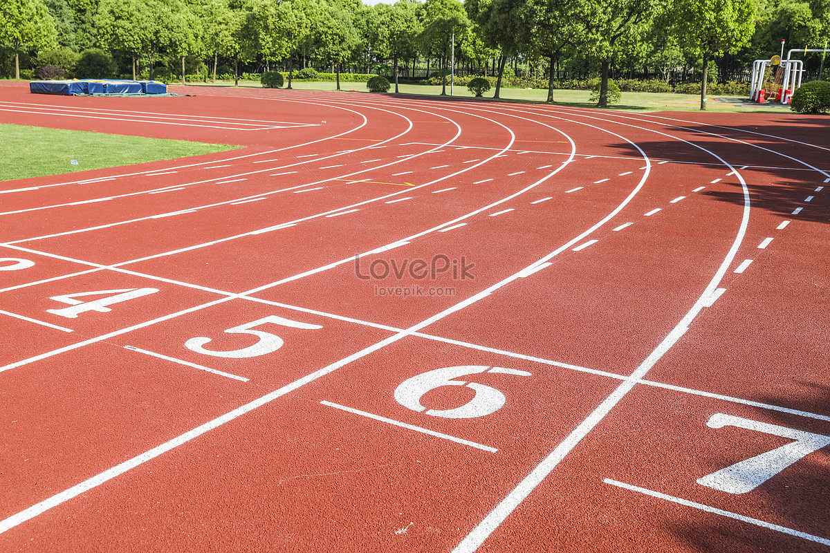 Sporting activities field ground hi-res stock photography and images - Alamy