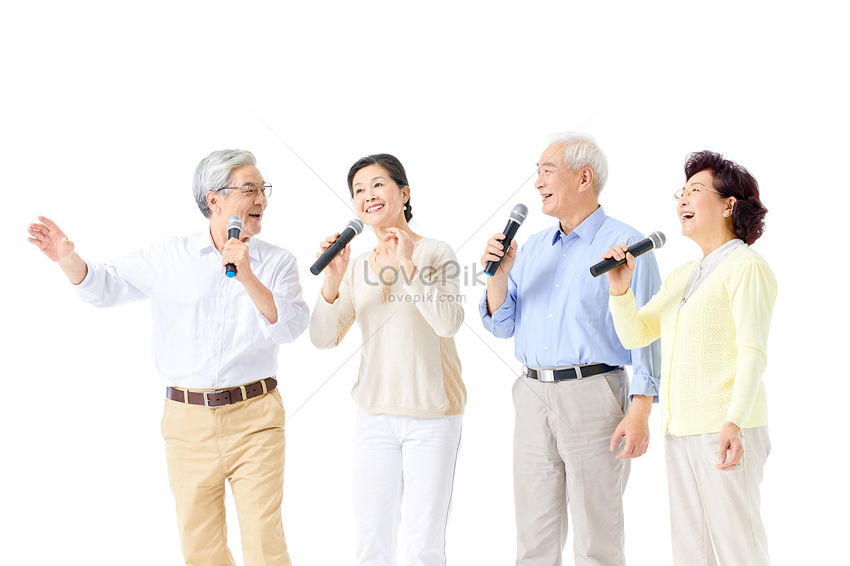 老年人一起拿話筒唱歌圖片素材-JPG圖片尺寸6720 × 4480px-高清圖案501306165-zh.lovepik.com