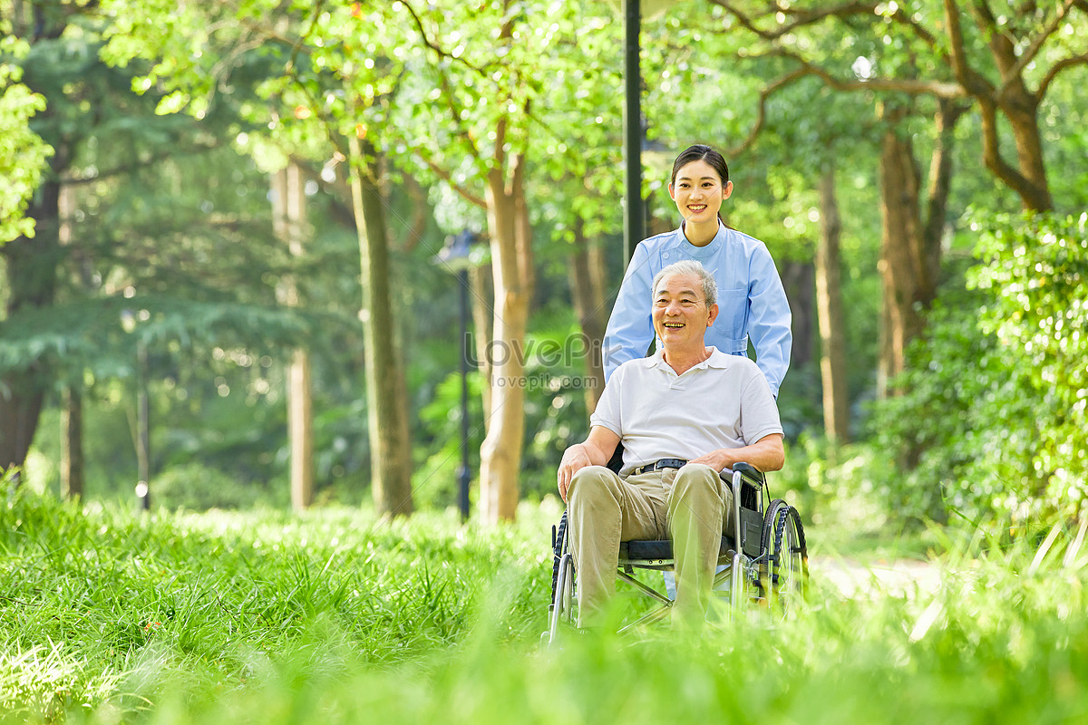 carer-care-for-the-elderly-picture-and-hd-photos-free-download-on-lovepik