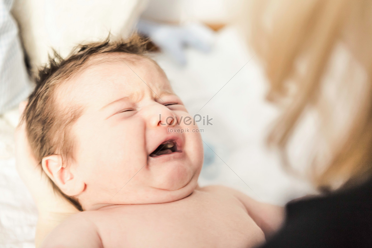 Close Up Of Baby Boy Crying Picture And HD Photos | Free Download ...