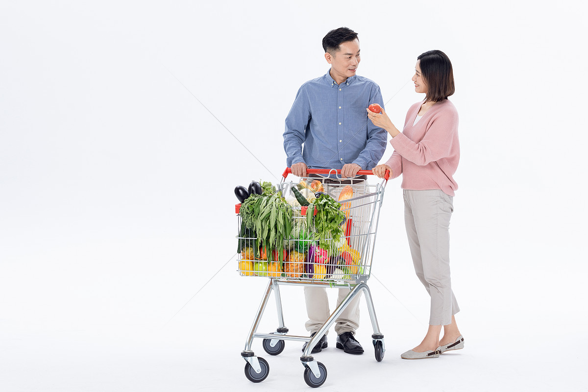 Shop wife. Муж и жена в супермаркете картинки.