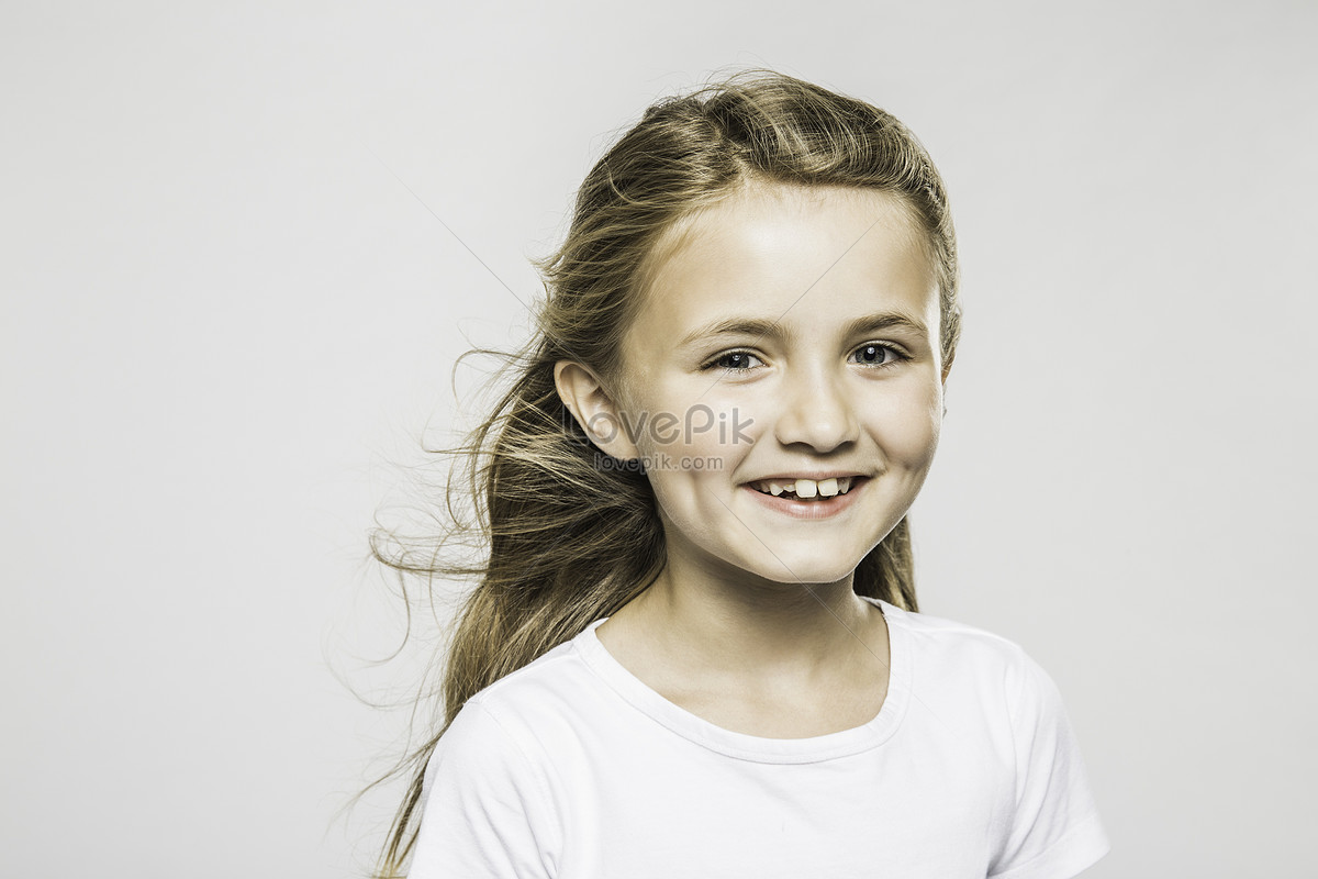 Studio Portrait Of Happy Girl With Long Blond Hair Picture And HD Photos |  Free Download On Lovepik