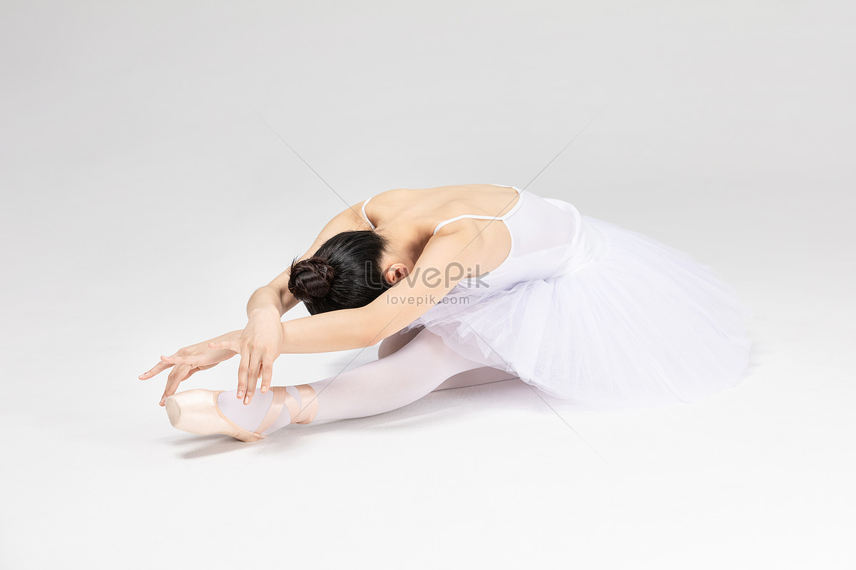 ArtStation - Ballet Poses Study