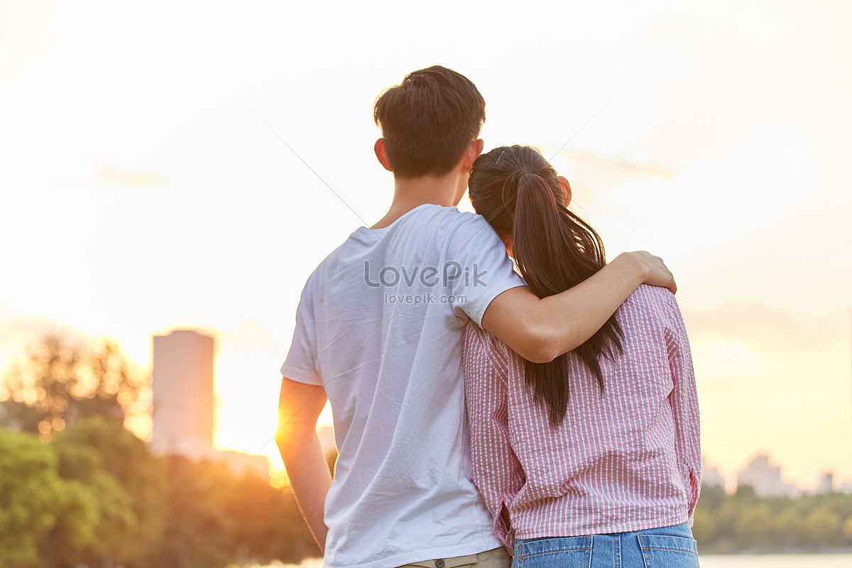 Young Sweet Couple Back View Picture And HD Photos | Free Download ...