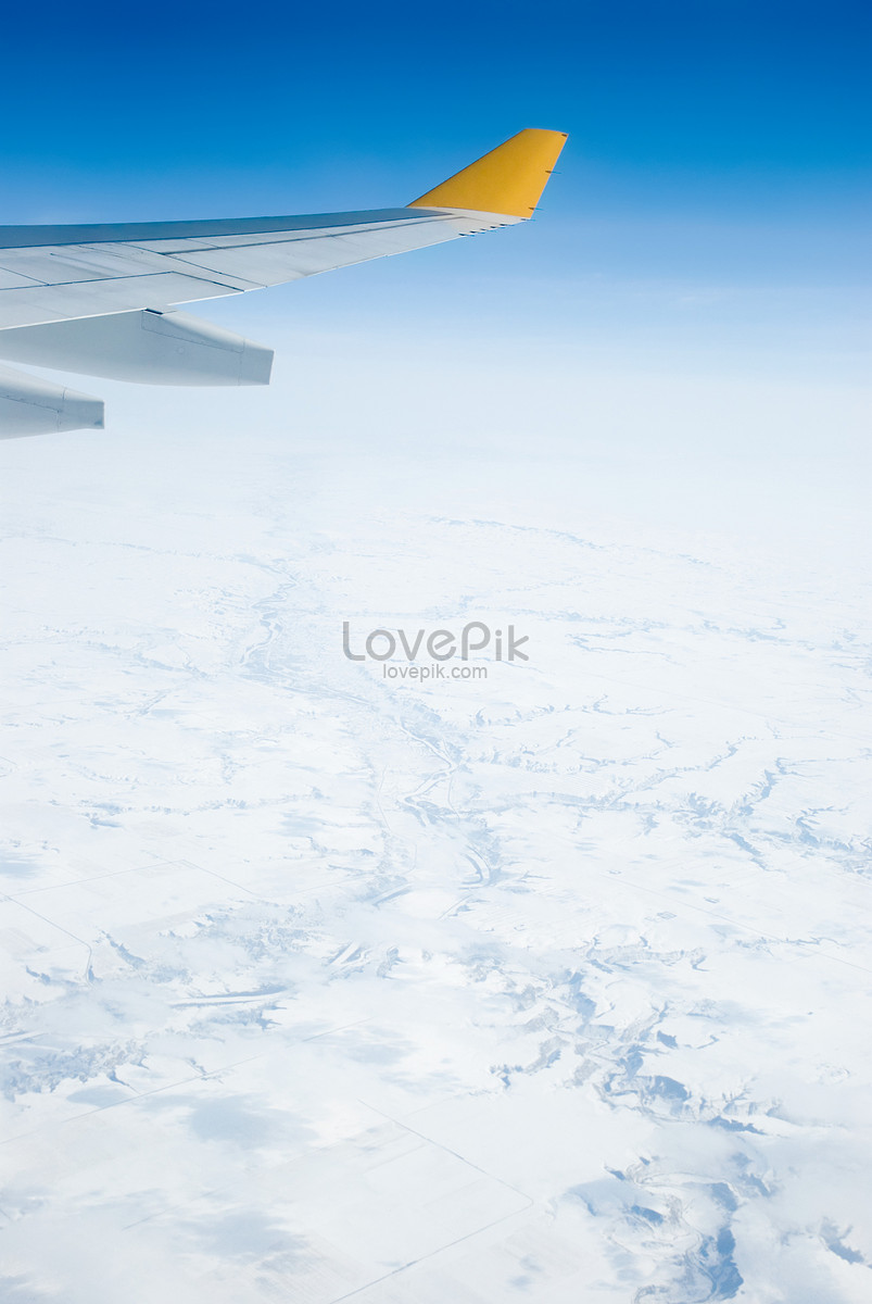 Самолет над снегом изображение_Фото номер 501479358_JPG Формат  изображения_ru.lovepik.com