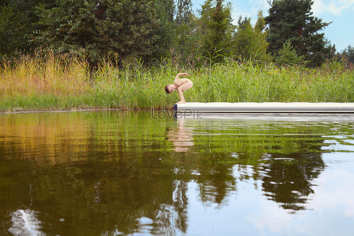 Viking jumping into the Lake.