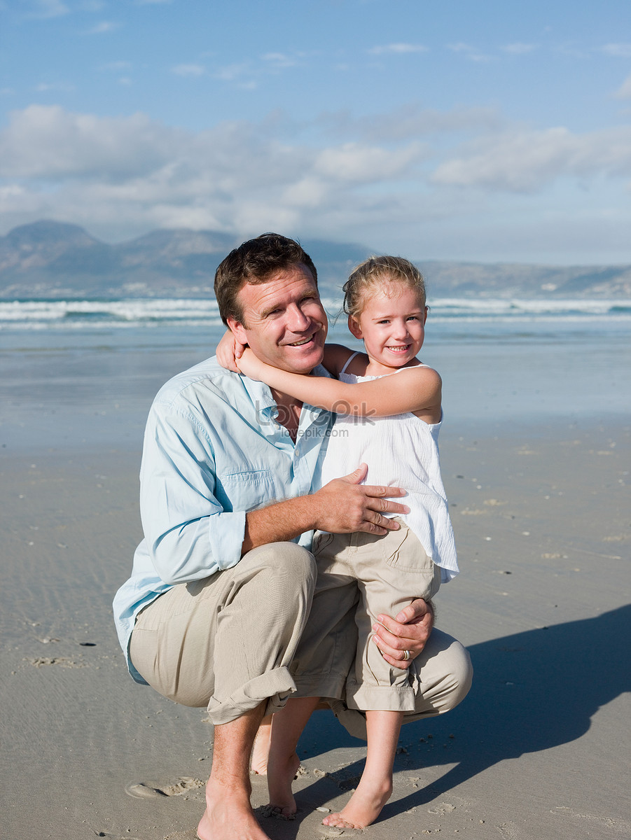 Dad sea. Папа и дочка фотографии.