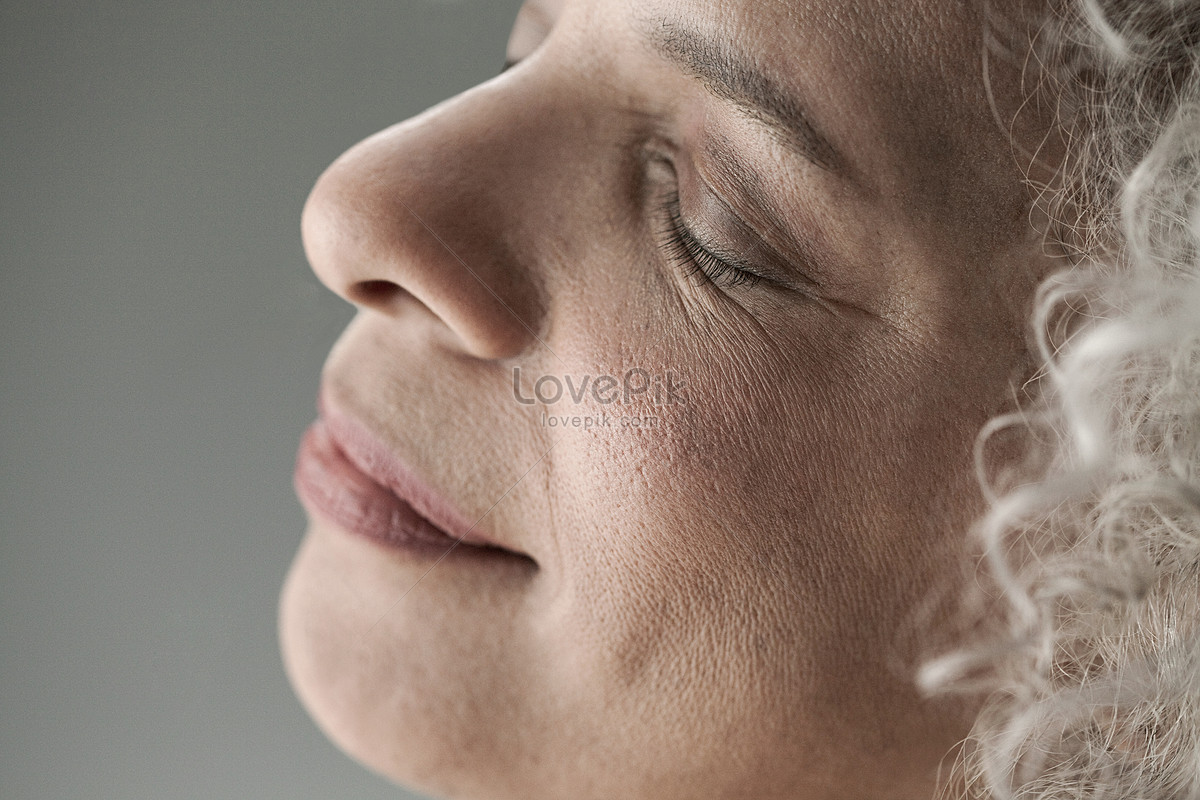 Fat mature woman, изображений — 16 стоковые фотографии | Shutterstock